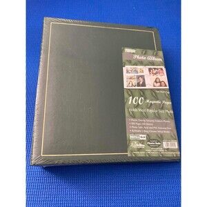 Pioneer LM100 Magnetic 100 Page Green Photo Album 5x7 Photo Gift For Mom or Wife
